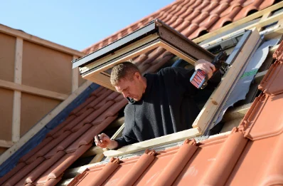 Pose de fenêtres de toit Velux à Rempnat